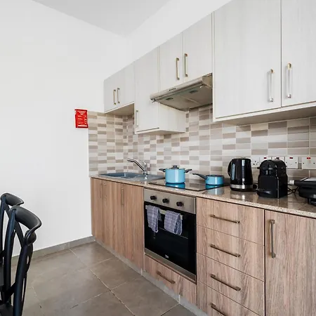 Sunnyvillas 1 Bedroom * 프로타라스