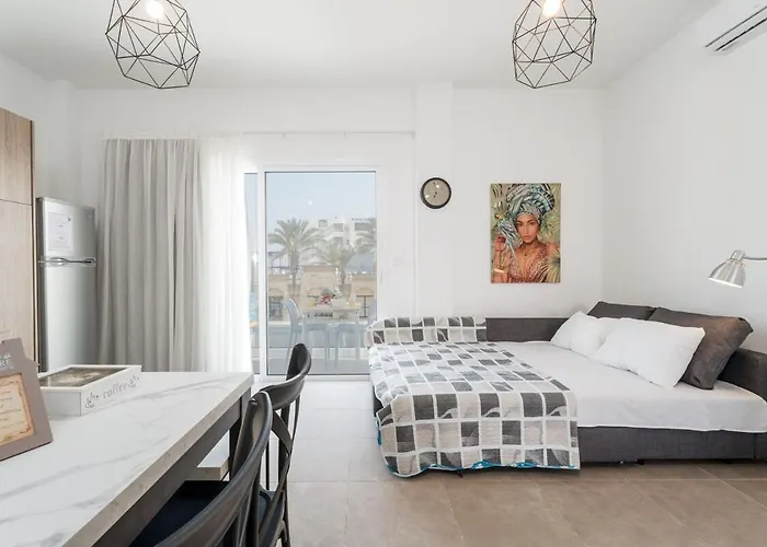 Sunnyvillas 1 Bedroom *